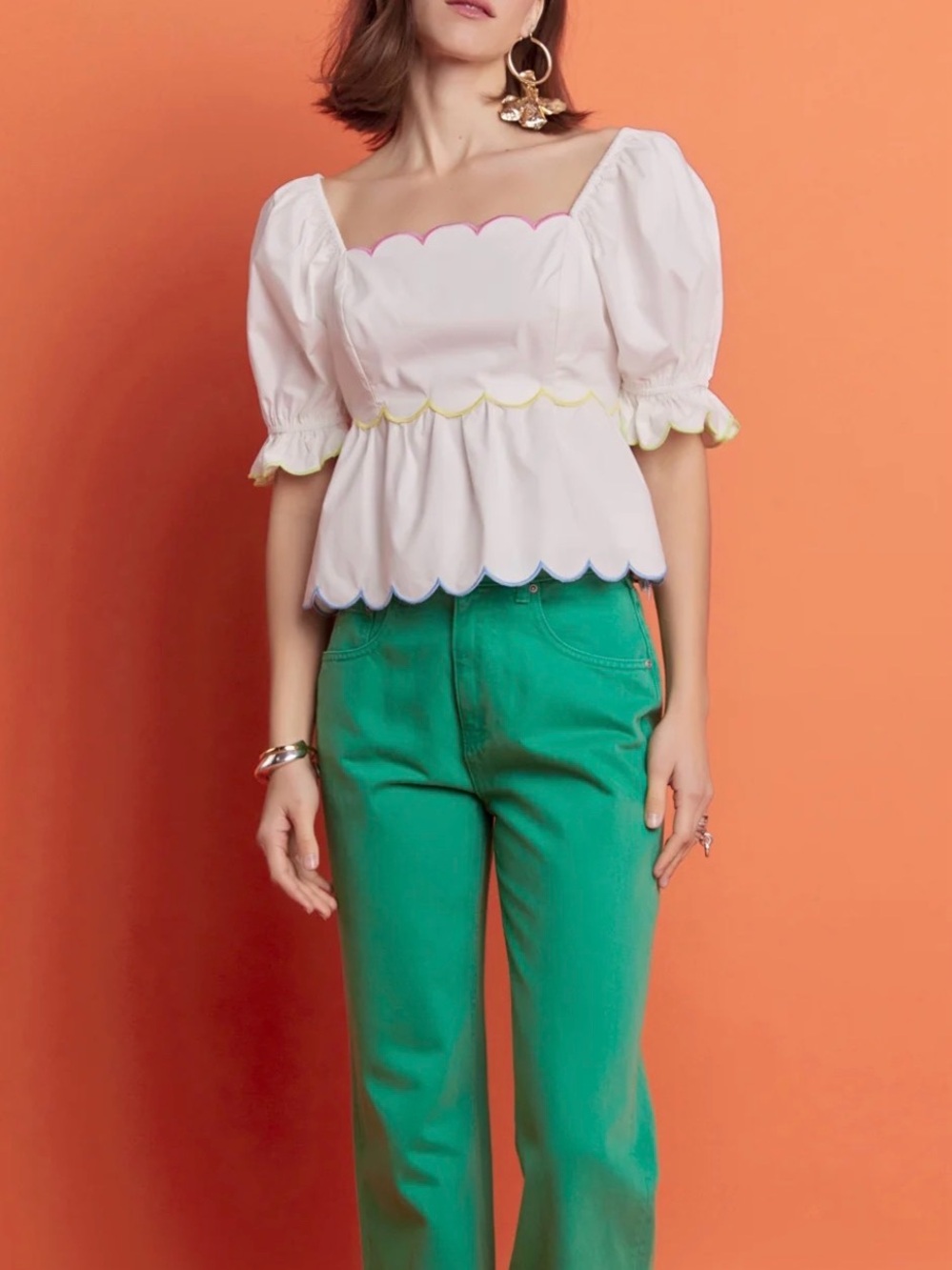 English Factor White Scallop Trim Top